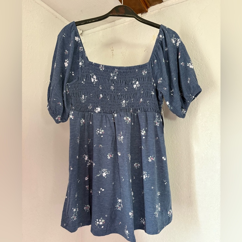 A:glow Maternity women’s top - size S